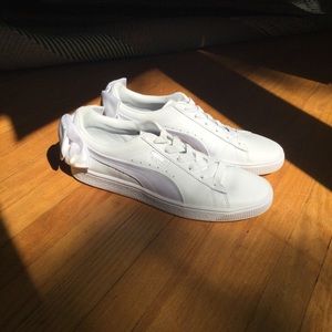 Puma Basket Suede Bow Women’s sneakers